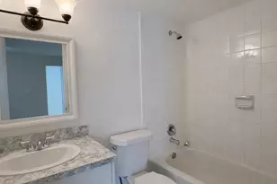 700 Village Green Ct, Palm Springs, FL 33461 - Photo 15