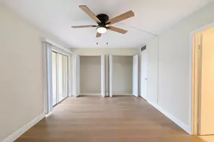 700 Village Green Ct, Palm Springs, FL 33461 - Photo 11