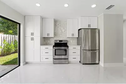 875 NW 22nd Avenue, Delray Beach, FL 33445 - Photo 5