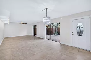 9101 SW 19th Pl, Davie, FL 33324 - Photo 3