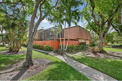 9101 SW 19th Place #A, Davie, FL 33324 - Photo 1