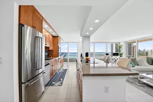 5540 N Ocean Dr, Singer Island, FL 33404 - Photo 5