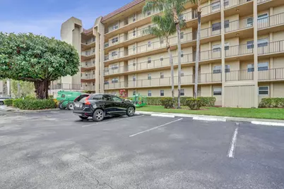 3590 Via Poinciana #114, Greenacres, FL 33467 - Photo 29