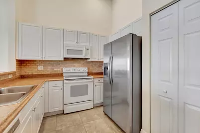 2484 N Coral Trace Circle, Delray Beach, FL 33445 - Photo 11