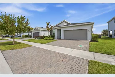 12767 SW Phoenix Drive, Port Saint Lucie, FL 34987 - Photo 3