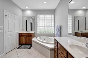 7602 Greenbrier Cir, Port Saint Lucie, FL 34986 - Photo 17