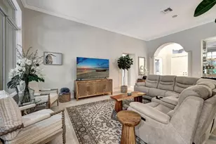 7602 Greenbrier Cir, Port Saint Lucie, FL 34986 - Photo 11