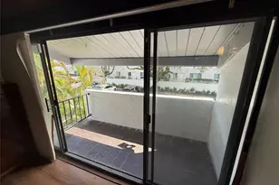 19428 NE 26th Ave, Miami, FL 33180 - Photo 23