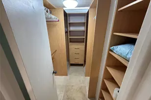 19428 NE 26th Ave, Miami, FL 33180 - Photo 33