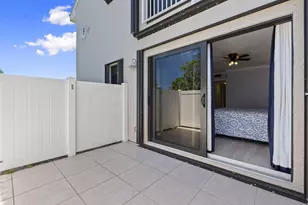 3209 S Lakeview Cir, Hutchinson Island, FL 34949 - Photo 19