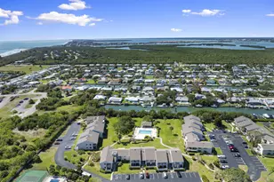 3209 S Lakeview Cir, Hutchinson Island, FL 34949 - Photo 37