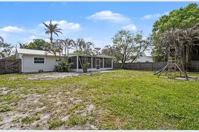 767 Rolling Hill Drive, Sebastian, FL 32958 - Photo 17