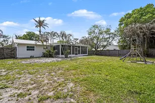 767 Rolling Hill Dr, Sebastian, FL 32958 - Photo 17