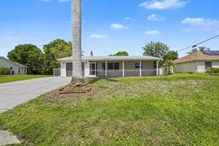767 Rolling Hill Dr, Sebastian, FL 32958 - Photo 7