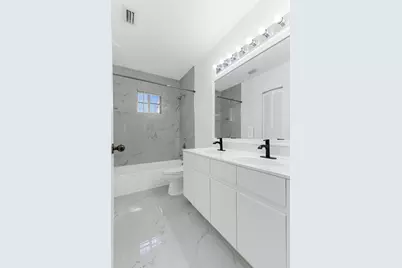 872 Tanglewood Circle, Weston, FL 33327 - Photo 13