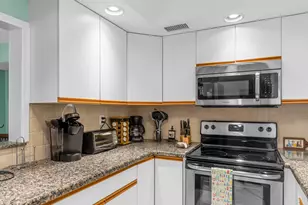 171 Deer Creek Blvd, Deerfield Beach, FL 33442 - Photo 9