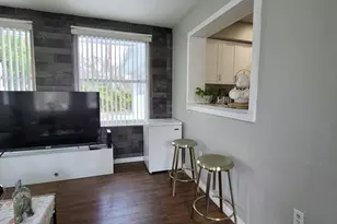 262 NE Floresta Dr, Port Saint Lucie, FL 34983 - Photo 33