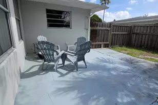 262 NE Floresta Dr, Port Saint Lucie, FL 34983 - Photo 35