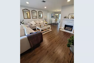 262 NE Floresta Drive, Port Saint Lucie, FL 34983 - Photo 9