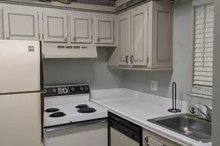 6501 Winfield Blvd, Margate, FL 33063 - Photo 5