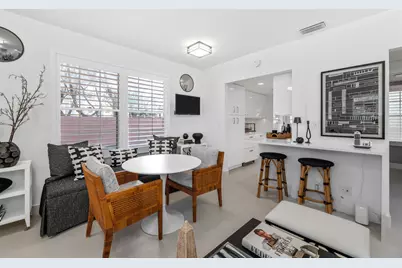 134 Peruvian Avenue #104, Palm Beach, FL 33480 - Photo 9