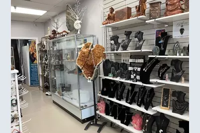 958 Northlake Boulevard, Lake Park, FL  - Photo 5