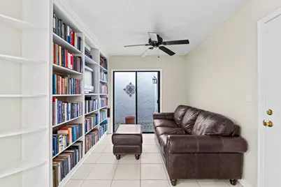 9722 Erica Court, Boca Raton, FL 33496 - Photo 15