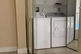 858 NW 92nd Ave, Plantation, FL 33324 - Photo 9