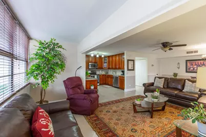 154 Capri #D, Delray Beach, FL 33484 - Photo 13