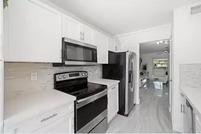 10875 NW 29th Manor #8, Sunrise, FL 33322 - Photo 9