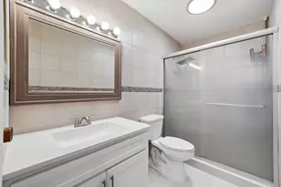 10875 NW 29th Manor, Sunrise, FL 33322 - Photo 17