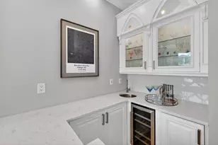 2406 Barcelona Dr, Fort Lauderdale, FL 33301 - Photo 25