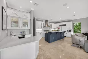 2406 Barcelona Dr, Fort Lauderdale, FL 33301 - Photo 29