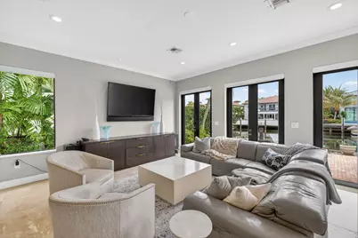 2406 Barcelona Drive, Fort Lauderdale, FL 33301 - Photo 23