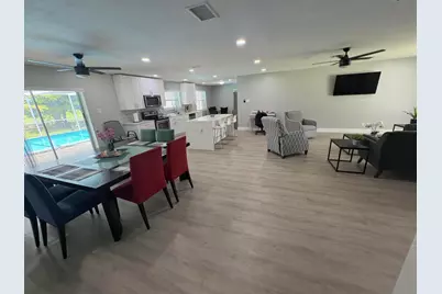 1401 NW 75th Terrace, Plantation, FL 33313 - Photo 3