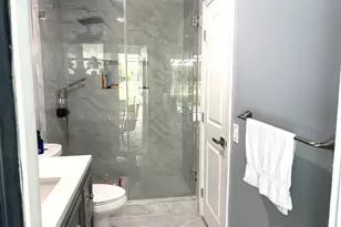 1401 NW 75th Terrace, Plantation, FL 33313 - Photo 9