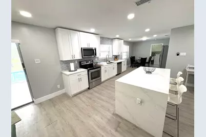 1401 NW 75th Terrace, Plantation, FL 33313 - Photo 1