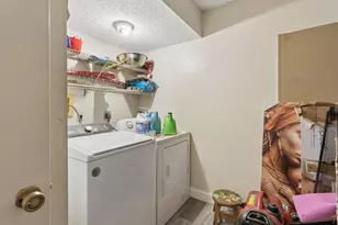 8030 Hampton Blvd, North Lauderdale, FL 33068 - Photo 15