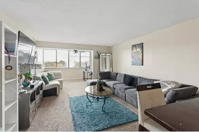 8030 Hampton Boulevard #404, North Lauderdale, FL 33068 - Photo 3