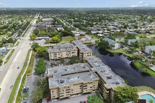 8030 Hampton Blvd, North Lauderdale, FL 33068 - Photo 21