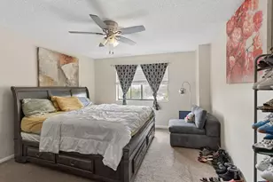 8030 Hampton Blvd, North Lauderdale, FL 33068 - Photo 7