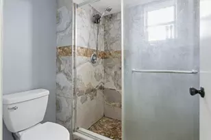 8030 Hampton Blvd, North Lauderdale, FL 33068 - Photo 13