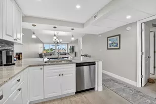 6 Royal Palm Way, Boca Raton, FL 33432 - Photo 7