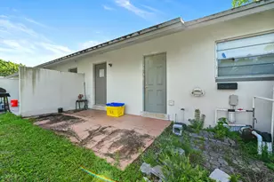 9350 Sun Ct, West Palm Beach, FL 33403 - Photo 33