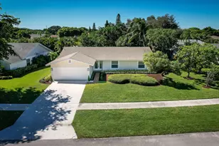 4126 Birchwood Dr, Boca Raton, FL 33487 - Photo 45