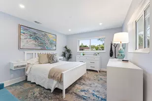 807 SE 11th Ct, Fort Lauderdale, FL 33316 - Photo 15