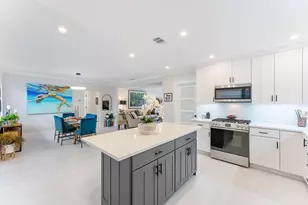 807 SE 11th Ct, Fort Lauderdale, FL 33316 - Photo 9