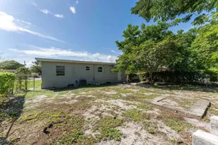 1340 W 33rd St, West Palm Beach, FL 33404 - Photo 17