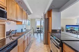 2881 NE 33rd Ct, Fort Lauderdale, FL 33306 - Photo 3