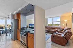 2881 NE 33rd Ct, Fort Lauderdale, FL 33306 - Photo 7